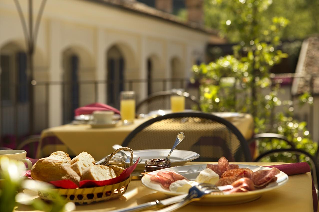 Marcarini Agriturismo Neviglie Екстер'єр фото