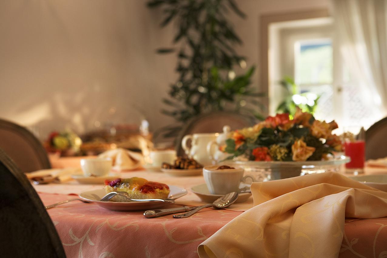 Marcarini Agriturismo Neviglie Екстер'єр фото